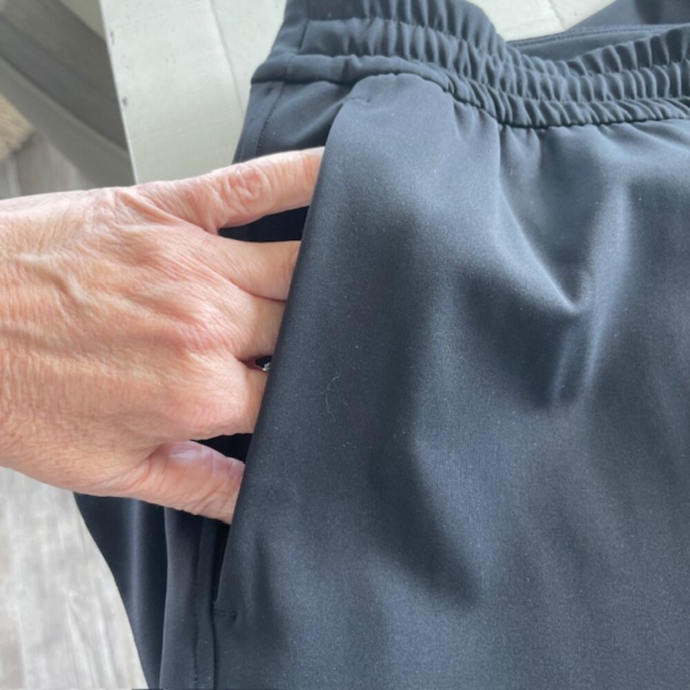 LULULEMON STRAIGHT LEG MID RISE LUXTREME PANT *REGULAR BLACK SIZE SMALL NWT - Picture 6 of 11
